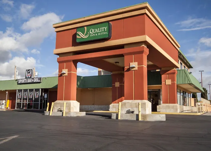 Quality Inn & Suites Airport